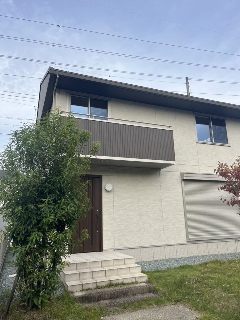 三重県四日市市　U様邸にて屋根・外壁塗装を行いました！